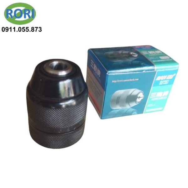 Đầu kẹp mũi khoan autolock 10mm là loại đầu kẹp mũi khoan chuyên dụng và an toàn, có chức năng tự động khóa, cho thao tác sử dụng máy trở nên linh hoạt và thuận tiện hơn. Đầu ngàm có khả năng mở từ 0.8 - 10mm, cho phép kẹp được nhiều loại, nhiều kích thước mũi khoan. Điều này cho phép đáp ứng được nhiều nhu cầu, yêu cầu công việc. Giải pháp RORI là đơn vị uy tín chuyên cung cấp và phân phối chính hãng các sản phẩm, phụ kiện, vật tư kim khí, các thiết bị điện, máy cầm tay, máy công cụ, bảo hộ lao động, các sản phẩm bảo hộ phòng sơn, phòng sạch,....tại thị trường miền Trung, đặc biệt là tại các tỉnh Huế, Đà Nẵng, Quảng Nam, Quảng Ngãi.