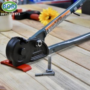 AB-0203 - Đây là mẫu kìm cộng lực chuyên dụng để cắt các sản phẩm, chi tiết bằng sắt, thép có ren. Giải pháp RORI tự hào là đơn vị uy tín chuyên cung cấp và phân phối chính hãng các sản phẩm dụng cụ cầm tay, máy cầm tay, vật tư công nghiệp, thiết bị phòng sơn, phòng sạch, bảo hộ lao động,....tại khu vực miền Trung, đặc biệt là các tỉnh Huế, Đà Nẵng, Quảng Nam, Quảng Ngãi.