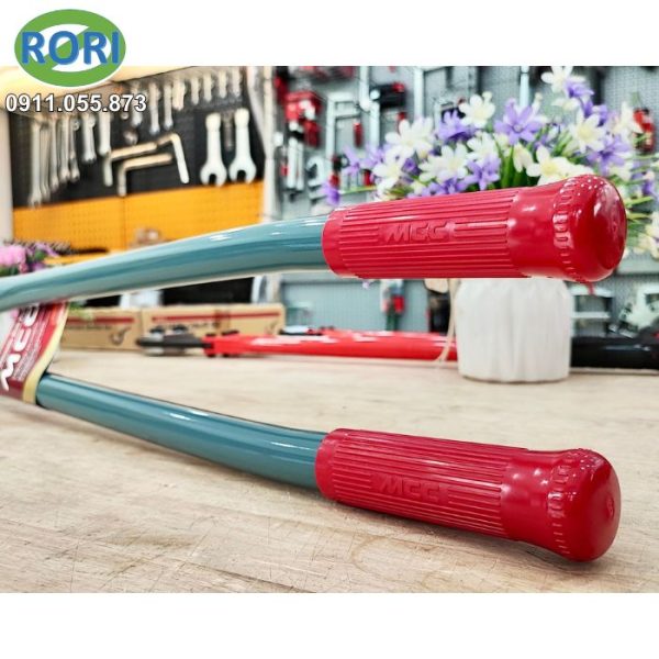 BC-0790 là chiếc Kìm cộng lực 36 inch của MCC, có khả năng cắt sắt có đường kính 15mm. Giải pháp RORI tự hào là đơn vị uy tín chuyên cung cấp và phân phối chính hãng các sản phẩm dụng cụ cầm tay, máy cầm tay, vật tư công nghiệp, thiết bị phòng sơn, phòng sạch, bảo hộ lao động,....tại khu vực miền Trung, đặc biệt là các tỉnh Huế, Đà Nẵng, Quảng Nam, Quảng Ngãi.