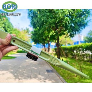 RWS-0636 - Đây là mẫu cờ lê được sản xuất bởi thương hiệu MCC Japan - Một thương hiệu sản xuất dụng cụ lâu đời đến từ Nhật Bản. Sản phẩm có hình dáng 1 đầu que nhọn và 1 đầu cờ lê tròng tuýp đơn size 36mm. Giải pháp RORI tự hào là đơn vị uy tín, chuyên cung cấp và phân phối chính hãng các loại dụng cụ cầm tay, dụng cụ - thiết bị - vật tư kim khí, máy công cụ, dụng - thiết bị điện, vật tư phòng sơn, phòng sạch, bảo hộ lao động,... tại khu vực Miền Trung. Đặc biệt là tại các tỉnh Huế, Đà Nẵng, Quảng Nam, Quảng Ngãi.