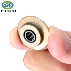 TCE32 - Lưỡi cắt dự phòng phù hợp và chuyên dụng cho dao cắt ống TC. Giải pháp RORI tự hào là đơn vị uy tín, chuyên cung cấp và phân phối chính hãng các loại dụng cụ cầm tay, dụng cụ - thiết bị - vật tư kim khí, máy công cụ, dụng - thiết bị điện, vật tư phòng sơn, phòng sạch, bảo hộ lao động,... tại khu vực Miền Trung. Đặc biệt là tại các tỉnh Huế, Đà Nẵng, Quảng Nam, Quảng Ngãi.