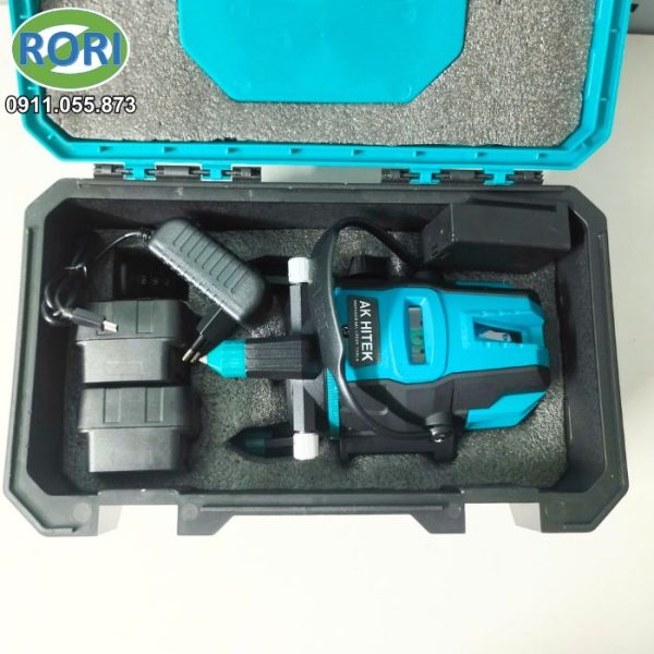 Kết hợp với độ chính xác cao và 5 tia laser xanh có độ sáng mạnh, điều chỉnh linh hoạt,... Máy cân bằng Laser AK HiTEK AK-005 được xem là công cụ hỗ trợ lý tưởng và phù hợp cho các công việc liên quan đến xây dựng và trang trí nội - ngoại thất.
