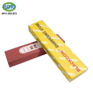 Đá mài mịn Blackcow (Oil Stone) chuyên dùng để loại bỏ bavia, rỉ sét và đánh bóng chi tiết máy. Thay thế hiệu quả cho các dòng đá mài thông thường trong việc xử lý hợp kim