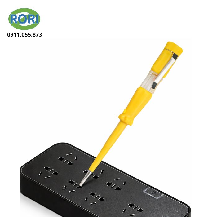 Bút thử điện Deli dùng kiểm tra điện áp AC 110-250V và 100-500V. Thiết kế thép hợp kim, độ sáng cao, phù hợp gia đình và thợ điện.