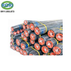 màng phủ công trình chính hãng, dùng để lót nền trước khi đổ bê tông. Giúp chống thấm ngược, ngăn mất nước xi măng, và bảo vệ bê tông