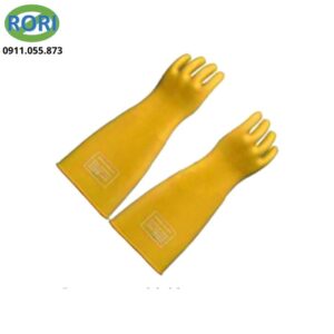 Găng tay cao su cách điện 22kV Vicadi GT05 là thiết bị bảo hộ chuyên dụng, giúp bảo vệ người lao động khi làm việc với hệ thống điện trung áp. Sản phẩm được sản xuất từ cao su thiên nhiên, đảm bảo độ đàn hồi và khả năng cách điện ổn định.