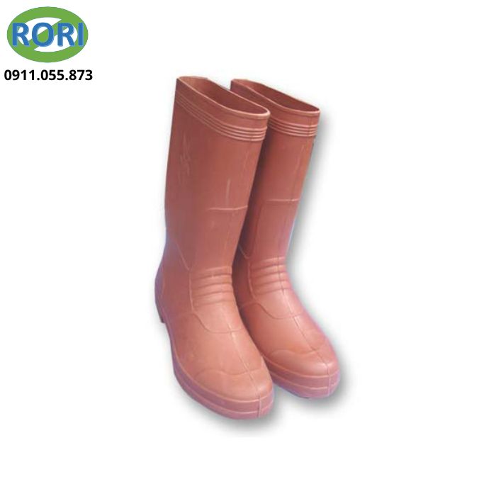 Ủng cao su cách điện hạ áp Vicadi là thiết bị bảo hộ cần thiết cho người làm việc trong môi trường điện. Sản phẩm giúp ngăn ngừa rò điện, đảm bảo an toàn khi thao tác với hệ thống điện hạ áp.