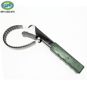 Cờ lê dây đai tháo lọc dầu ô tô 60-120mm là dụng cụ chuyên dụng giúp tháo lắp lọc dầu nhanh chóng, an toàn và không làm biến dạng bề mặt lọc. Sản phẩm phù hợp cho gara sửa chữa ô tô, trung tâm bảo dưỡng và cả người dùng cá nhân muốn tự thay dầu tại nhà.