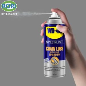 Chai xịt chống rỉ sét WD40 Specialist Chain Lube là giải pháp chuyên dụng dành cho hệ thống dây xích của xe máy, xe địa hình, xe ATV và xe kart. Sản phẩm giúp bôi trơn hiệu quả, giảm ma sát, chống mài mòn và ngăn ngừa rỉ sét trong điều kiện vận hành khắc nghiệt. Đây là lựa chọn phù hợp cho nhu cầu bảo dưỡng xe máy dây xích, giúp xích hoạt động êm ái, sạch sẽ và kéo dài tuổi thọ.