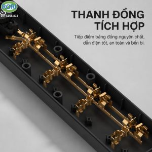 Ổ điện Deli CT703 là lựa chọn phù hợp cho gia đình, văn phòng và cửa hàng. Sản phẩm có 4 ổ cắm điện đa năng, dây dài  3 phút, công suất 2500W và dòng điện định mức 10A. Với thiết kế chống giật, sản phẩm đáp ứng tốt nhu cầu sử dụng điện an toàn hằng ngày.