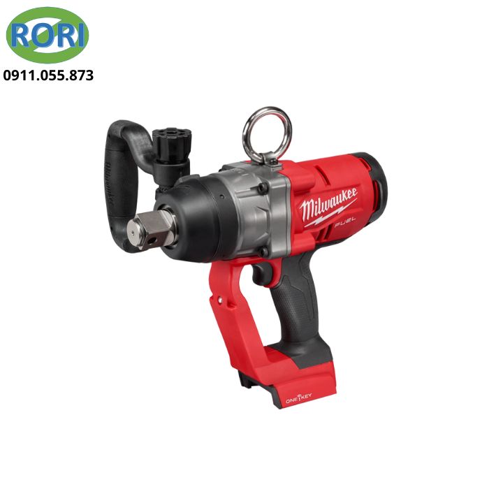 Trong các ngành xây dựng, cơ khí và bảo trì công nghiệp, việc tháo lắp bu lông đòi hỏi thiết bị có lực tác động mạnh và khả năng vận hành ổn định. M18 ONEFHIWf1 Milwaukee được thiết kế để đáp ứng những yêu cầu đó. Máy siết bu lông hay máy bắn bu lông sở hữu kiểu dáng chắc chắn, sử dụng nền tảng pin M18 và động cơ FUEL™. Mang đến hiệu suất cao cho các công việc chuyên nghiệp.