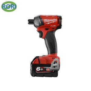   Máy vặn vít M18 FQID là dòng máy vặn vít thủy lực hệ sinh thái M18 của Milwaukee. Sản phẩm được thiết kế để đáp ứng nhu cầu bắt vít và siết liên kết trong công việc lắp đặt, xây dựng và bảo trì. Sản phẩm còn được gọi là máy bắt vít cầm tay được trang bị công nghệ máy hiện đại giúp quá trình sử dụng thêm dễ dàng và tiện lợi.