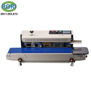 Máy hàn miệng túi FR-900 (máy ép miệng túi) hỗ trợ đóng gói nhanh chóng, tạo đường hàn chắc chắn và kín, giúp hạn chế bụi, hơi ẩm hoặc không khí xâm nhập vào bên trong. Thiết kế phù hợp cho nhiều loại bao bì, đáp ứng tốt nhu cầu đóng gói trong sản xuất, kinh doanh và bảo quản hàng hóa.