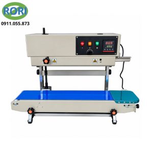 Máy hàn miệng túi FR-900 (máy ép miệng túi) bản đứng hỗ trợ đóng gói nhanh chóng, thuận tiện và linh hoạt. Tạo đường hàn chắc chắn và kín, giúp hạn chế bụi, hơi ẩm hoặc không khí xâm nhập vào bên trong. Thiết kế phù hợp cho nhiều loại bao bì, đáp ứng tốt nhu cầu đóng gói trong sản xuất, kinh doanh và bảo quản hàng hóa.