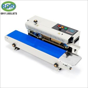 Máy hàn miệng túi FR-900 (máy ép miệng túi) hỗ trợ đóng gói nhanh chóng, tạo đường hàn chắc chắn và kín, giúp hạn chế bụi, hơi ẩm hoặc không khí xâm nhập vào bên trong. Thiết kế phù hợp cho nhiều loại bao bì, đáp ứng tốt nhu cầu đóng gói trong sản xuất, kinh doanh và bảo quản hàng hóa.