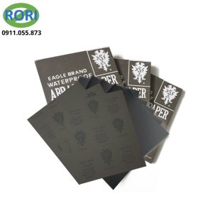 Trong gia công và sửa chữa, xử lý bề mặt là bước quan trọng để nâng cao chất lượng thành phẩm. Lựa chọn vật liệu mài phù hợp giúp bề mặt đồng đều và đáp ứng yêu cầu hoàn thiện. Giấy nhám đánh bóng Kovax là loại giấy nhám nước đáng cân nhắc cho các công việc chà nhám, xử lý vết xước và chuẩn bị bề mặt trước khi sơn hoặc đánh bóng. Sản phẩm có dạng giấy nhám tờ.